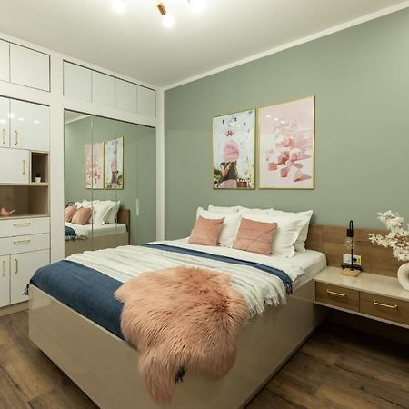 Dream Home - Prime Location 2Br Apt In 布加勒斯特 外观 照片